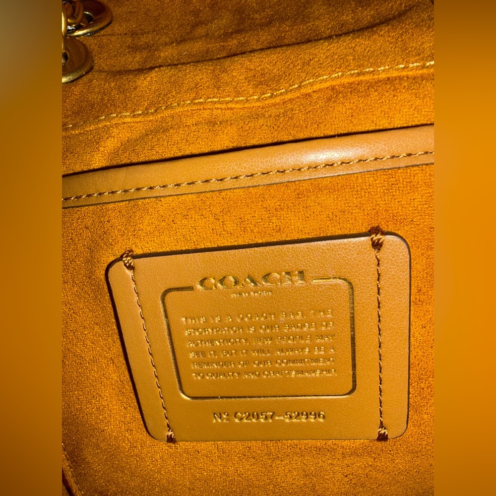Authentic Coach Parker 16 Convertible Backpack - Picture 8 of 9